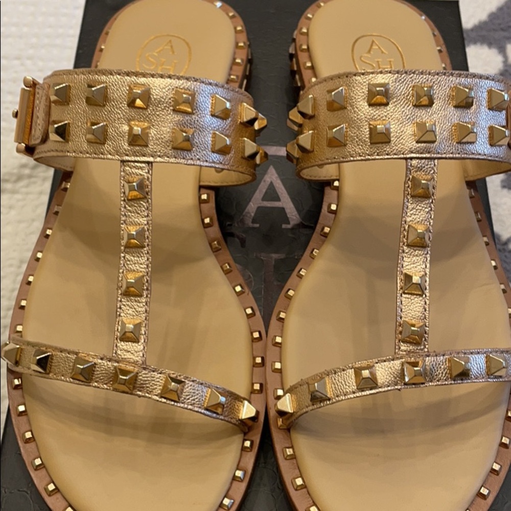 Women’s size 8 ASH gold sandals. NEW